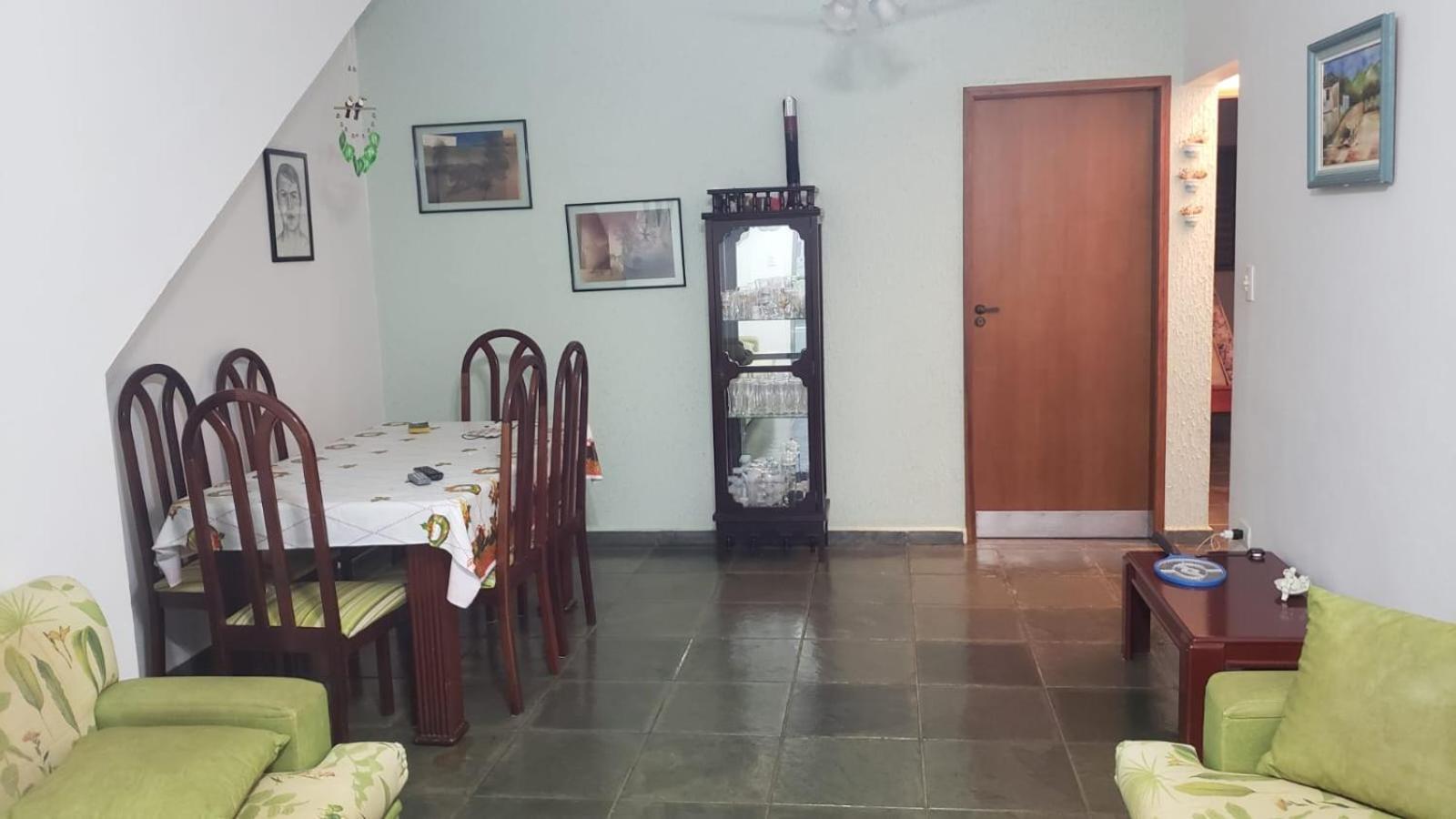 Apto De Maranduba Apartamento *